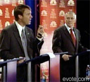 /evotepix/elections/presidential/2004/nydemdebate_092503/edwards_and_clark_demdebate_092503.jpg